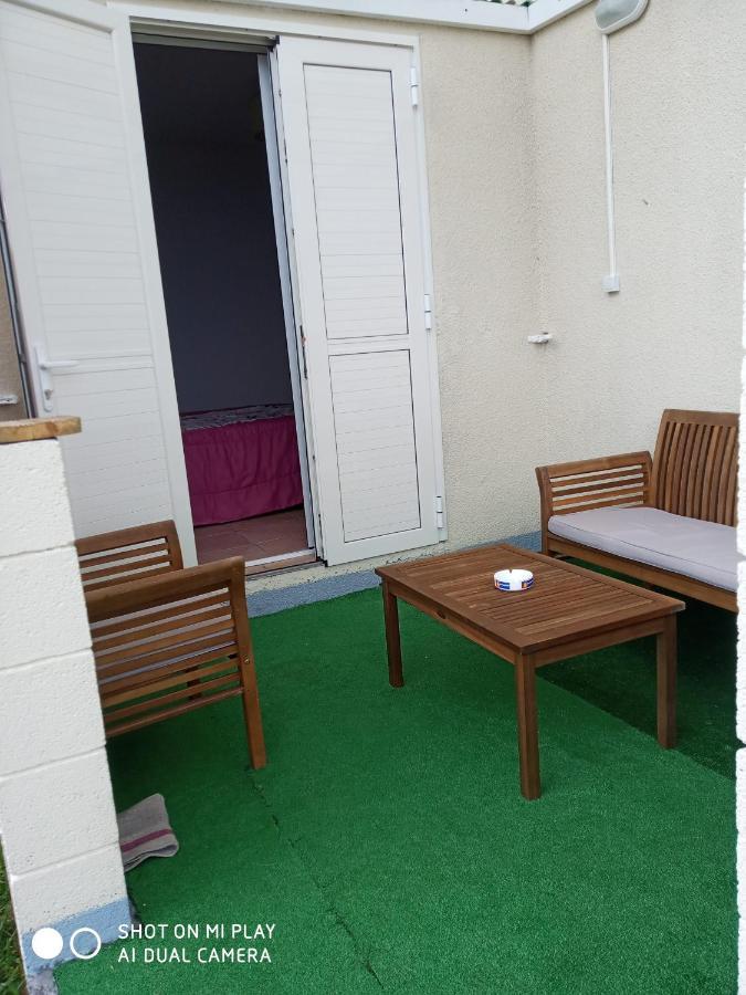 Charmant Studio Dans Le Sud, Ideal Pour Un Couple Trois Mares Exterior photo